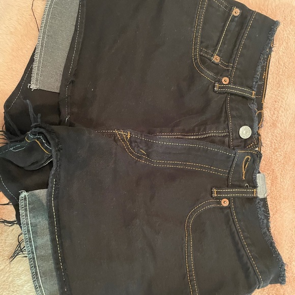 Urban Outfitters Vintage Levi’s Cutoff Shorts - Picture 6 of 11